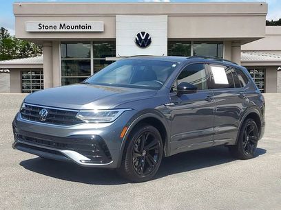 Used 2024 Volkswagen Tiguan SE R-Line