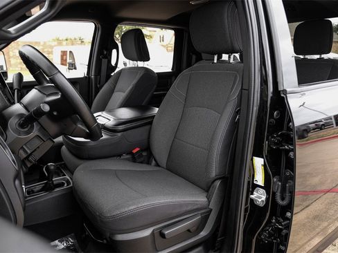 Used 2023 RAM 3500 Tradesman image 32