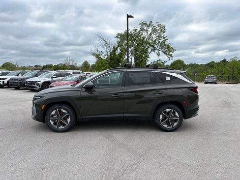 New 2026 Hyundai Tucson SEL FWD image 2