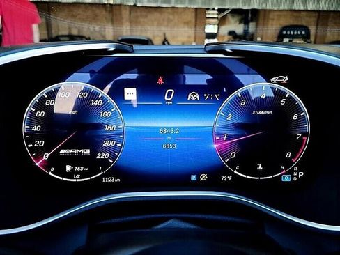 Used 2022 Mercedes-Benz SL 63 AMG 4MATIC image 27