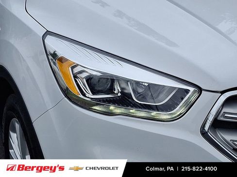 Used 2019 Ford Escape SEL AWD/4WD image 11
