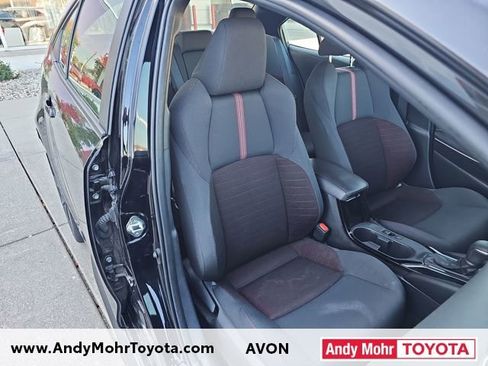Used 2024 Toyota Corolla SE image 30