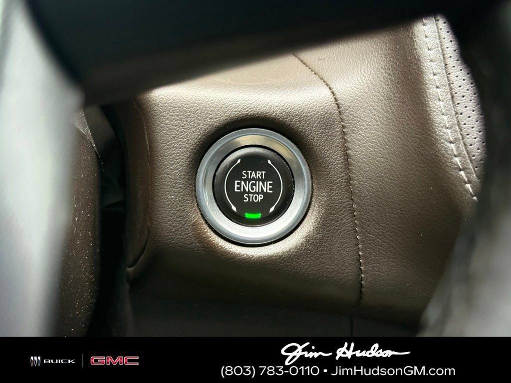 Used 2022 GMC Yukon XL SLT w/ SLT Luxury Package RWD image 33
