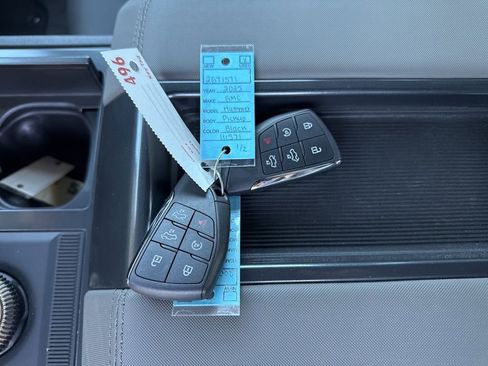 Used 2025 GMC Hummer EV 2X image 6