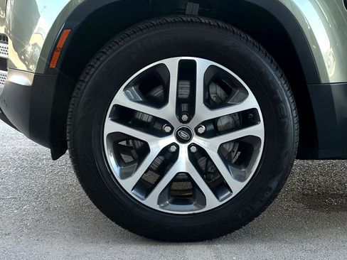 Used 2020 Land Rover Defender 110 HSE image 18