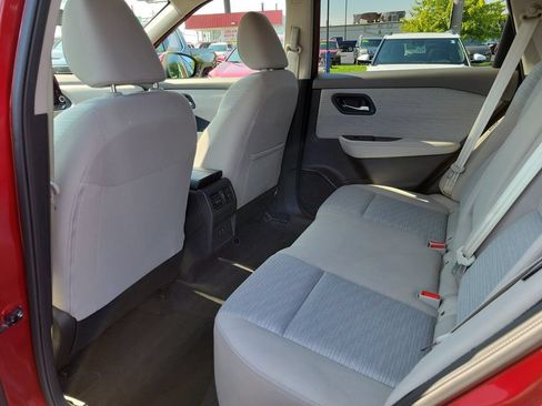 Used 2023 Nissan Rogue SV AWD/4WD image 15