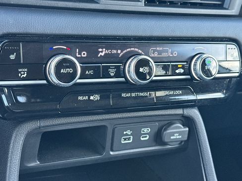 Used 2025 Honda Pilot EX-L image 21