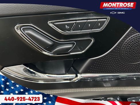 Used 2024 Lincoln Corsair AWD image 10