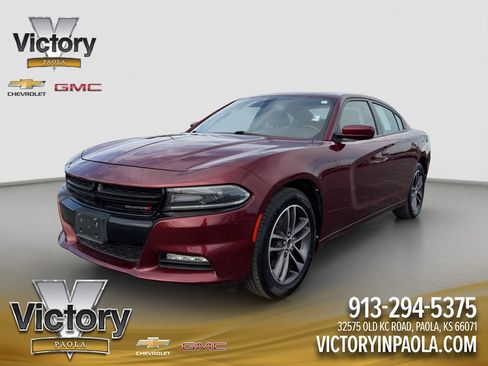 Used 2019 Dodge Charger SXT w/ Cold Weather Package AWD/4WD image 1