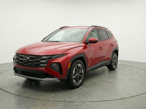 Used 2025 Hyundai Tucson SEL image 3