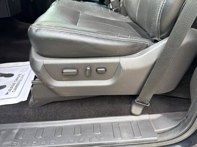 Used 2015 Ford F450 Lariat AWD/4WD image 19