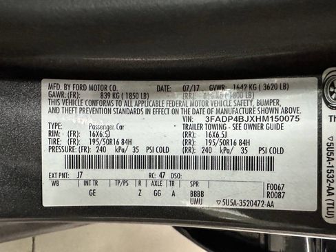 Used 2017 Ford Fiesta SE w/ Equipment Group 201A image 29