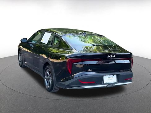 Used 2025 Kia K4 FWD image 11