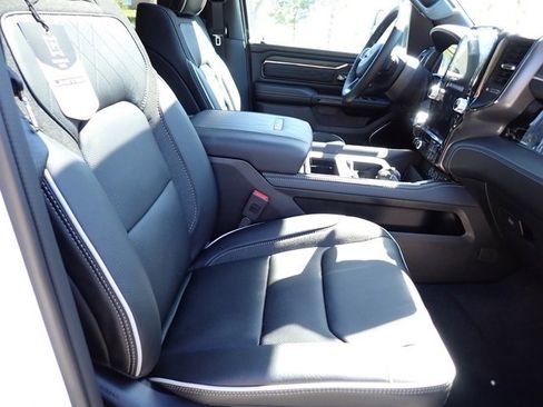 New 2025 RAM 1500 Limited w/ Trailer Tow Group image 11