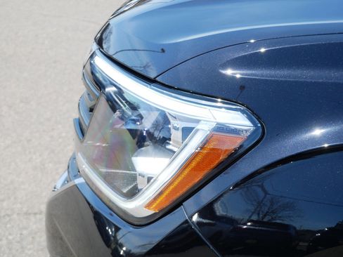 Used 2024 Volkswagen Atlas Cross Sport SEL Premium R-Line image 16