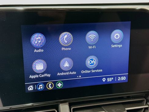 Certified 2026 Chevrolet Trax RS w/ Sunroof Package FWD image 13