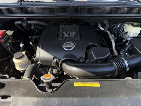 Used 2015 Nissan Titan SV w/ SV Value Truck Package image 28