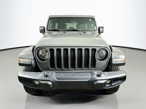 Used 2021 Jeep Wrangler Unlimited Sahara AWD/4WD image 2
