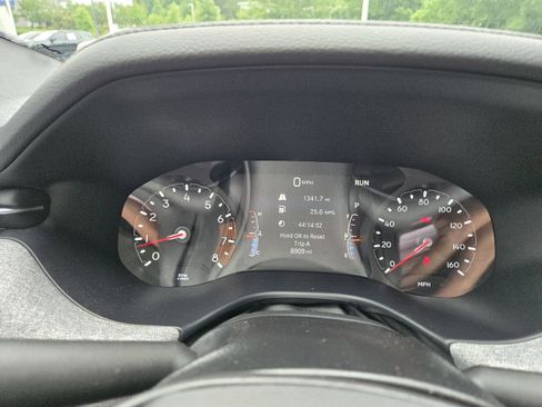 Used 2025 Jeep Compass Sport AWD/4WD image 28