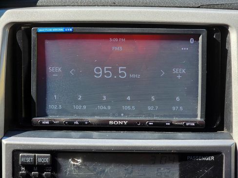 Used 2003 Toyota 4Runner SR5 image 19