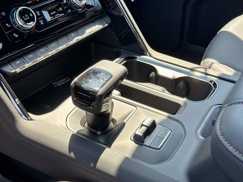 New 2026 GMC Sierra 1500 AT4 w/ AT4 Premium Package AWD/4WD image 30