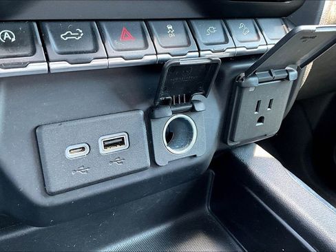 Used 2019 Chevrolet Silverado 1500 LT Trail Boss AWD/4WD image 14