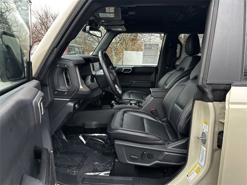 Certified 2025 Ford Bronco Outer Banks image 19