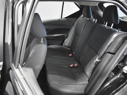 Used 2022 Nissan Kicks SV FWD image 27