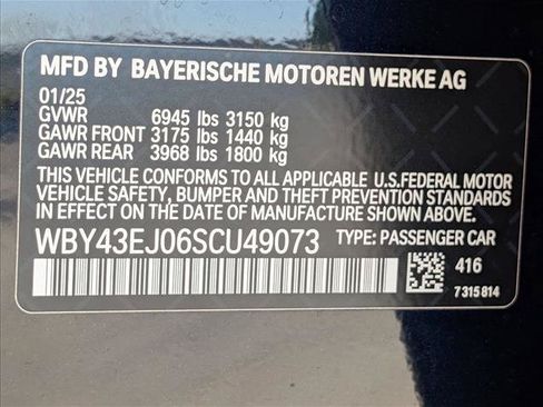 Used 2025 BMW i7 eDrive50 w/ M Sport Package RWD image 29