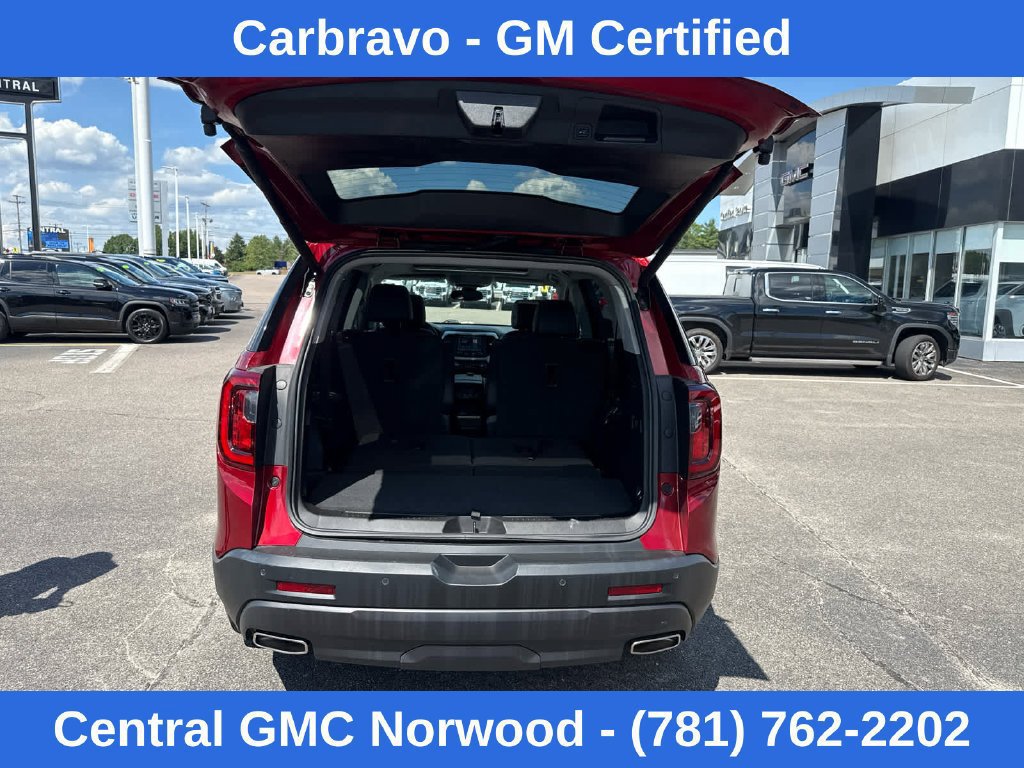 Certified 2023 GMC Acadia SLT w/ Elevation Edition AWD/4WD image 10