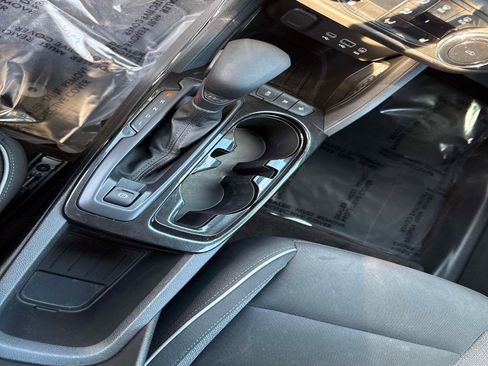 Used 2021 Chevrolet TrailBlazer LT w/ Convenience Package image 28