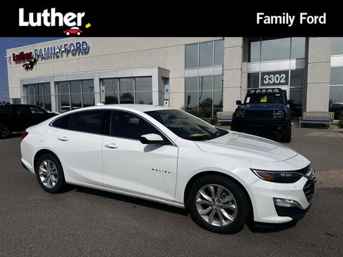 Used 2024 Chevrolet Malibu LT FWD image 1
