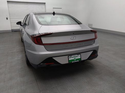 Used 2023 Hyundai Sonata SEL w/ Convenience Package FWD image 6