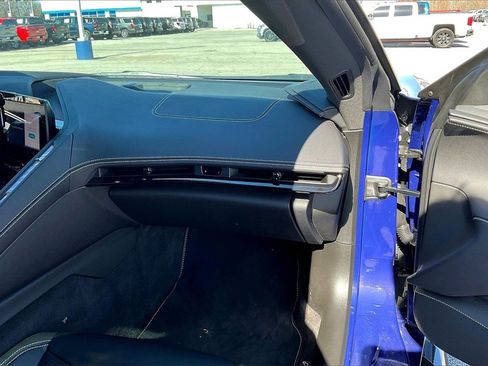 Used 2025 Chevrolet Corvette Z06 w/ Stealth Interior Trim Package image 16