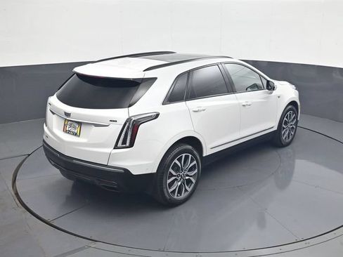 Used 2024 Cadillac XT5 Sportv w/ Technology Package AWD/4WD image 17