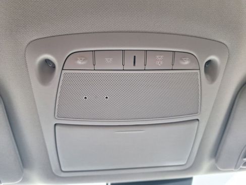 Used 2023 Nissan Murano SV image 18