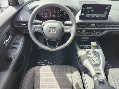 New 2026 Honda HR-V LX image 8