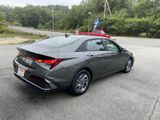 Used 2024 Hyundai Elantra SEL image 5