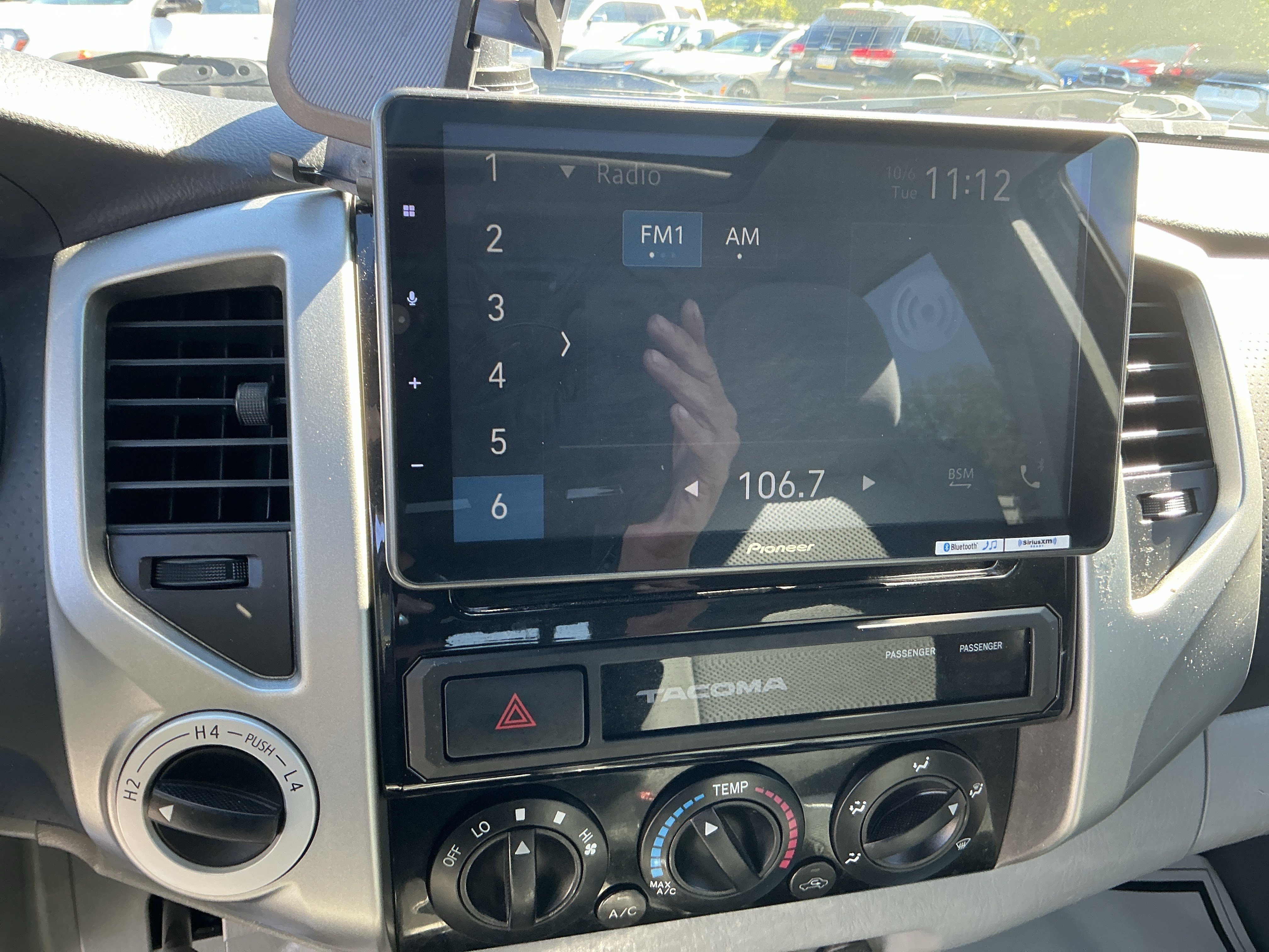 Used 2015 Toyota Tacoma 4x4 Double Cab image 21