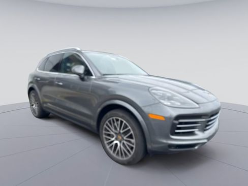 Used 2021 Porsche Cayenne AWD/4WD image 1