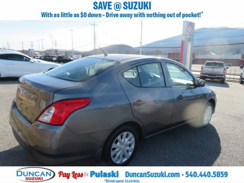 Used 2017 Nissan Versa S image 3
