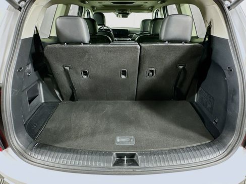 Used 2025 Kia Telluride S FWD image 31