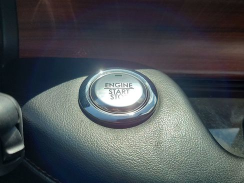 Certified 2022 Lincoln Aviator Reserve w/ Equipment Group 201A RWD image 32