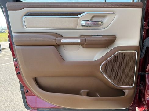 Used 2021 RAM 1500 Laramie image 21