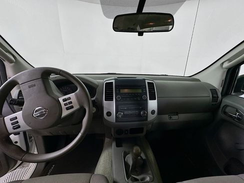 Used 2015 Nissan Frontier S w/ S Preferred Package RWD image 4