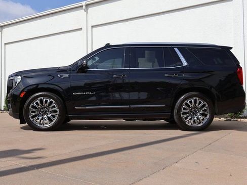 Certified 2024 GMC Yukon Denali Ultimate AWD/4WD image 4