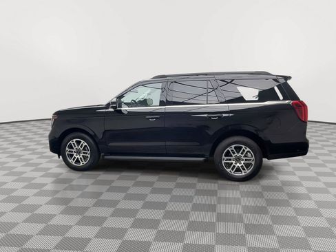 Used 2025 Ford Expedition Active AWD/4WD image 45