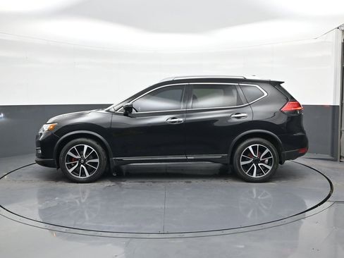 Used 2017 Nissan Rogue SL w/ SL Premium Package image 4