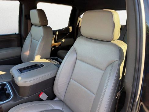 Used 2019 GMC Sierra 1500 SLT image 17