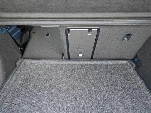 New 2026 Volkswagen ID.4 Pro S AWD/4WD image 14